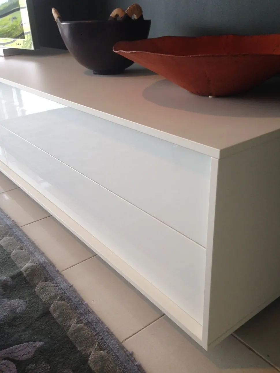 Parete attrezzata Thesis di Tisettanta scontata del 70%