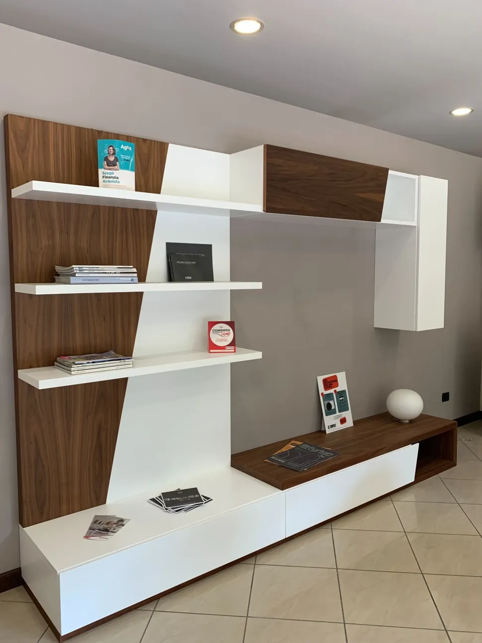 Parete attrezzata Traverso della marca Artigianale con un ribasso esclusivo