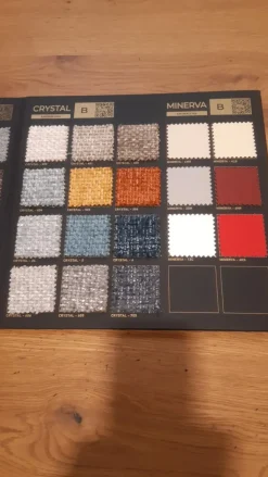 Poltrona Chanel con movimento relax a marchio Mottes selection con uno sconto speciale