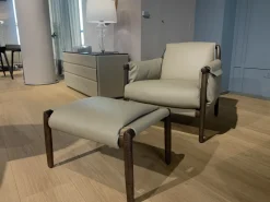 Poltrona con poggiapiedi Times lounge  Poltrona frau a prezzo Outlet