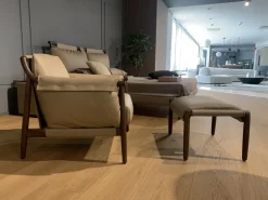 Poltrona con poggiapiedi Times lounge Poltrona frau a prezzo Outlet