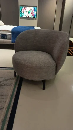 Poltrona con seduta fissa Poltrona lunam Kartell a prezzo Outlet