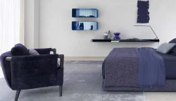 Poltrona con seduta fissa Gaudì Flou a prezzo Outlet