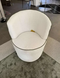 Poltrona in stile design Dafne Le comfort in Offerta Outlet