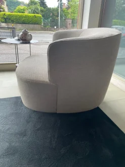 Poltrona in stile moderna Elain Molteni & c in Offerta Outlet