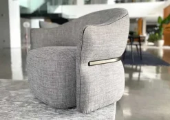 Poltrona in Tessuto Madame butterfly Flou a prezzo scontato