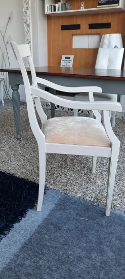 Poltrona in Tessuto Modello quadrifogli Mobilificio bellutti in Offerta Outlet