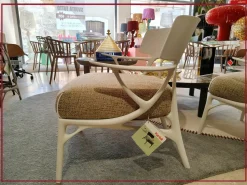 Poltrona modello A.i. lounge texture Kartell ad un prezzo imperdibile