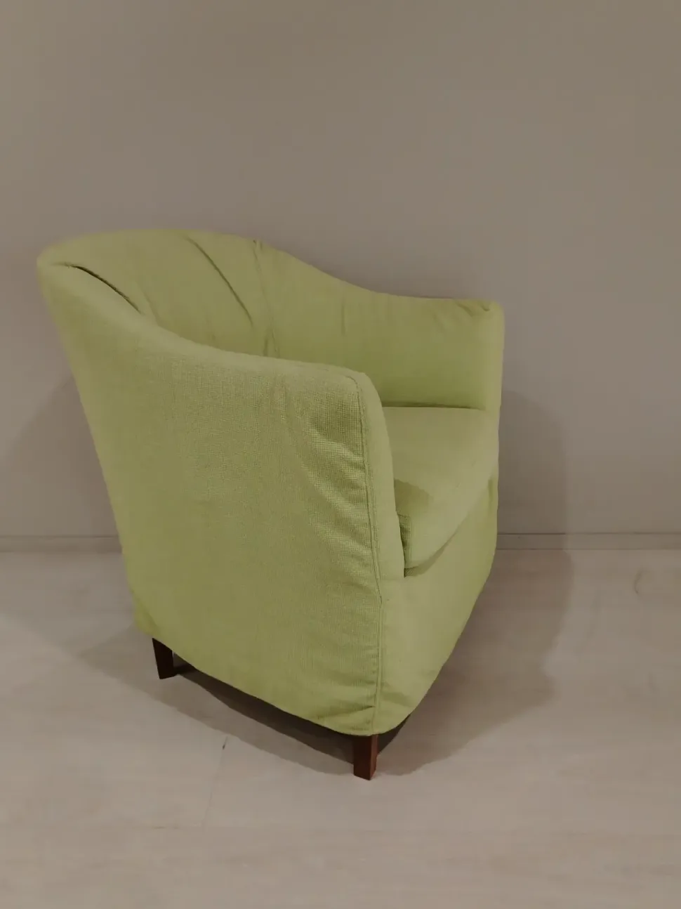 Poltrona modello Cristina Roberti ad un prezzo vantaggioso