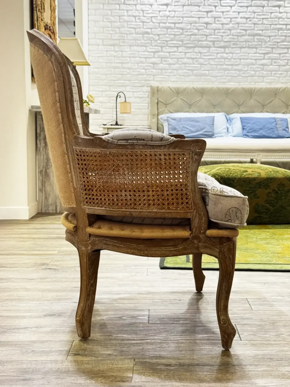 Poltrona modello Db2586 Dialma brown a prezzi outlet