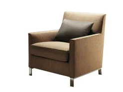 Poltrona modello Francine MDT Molteni & C in promozione