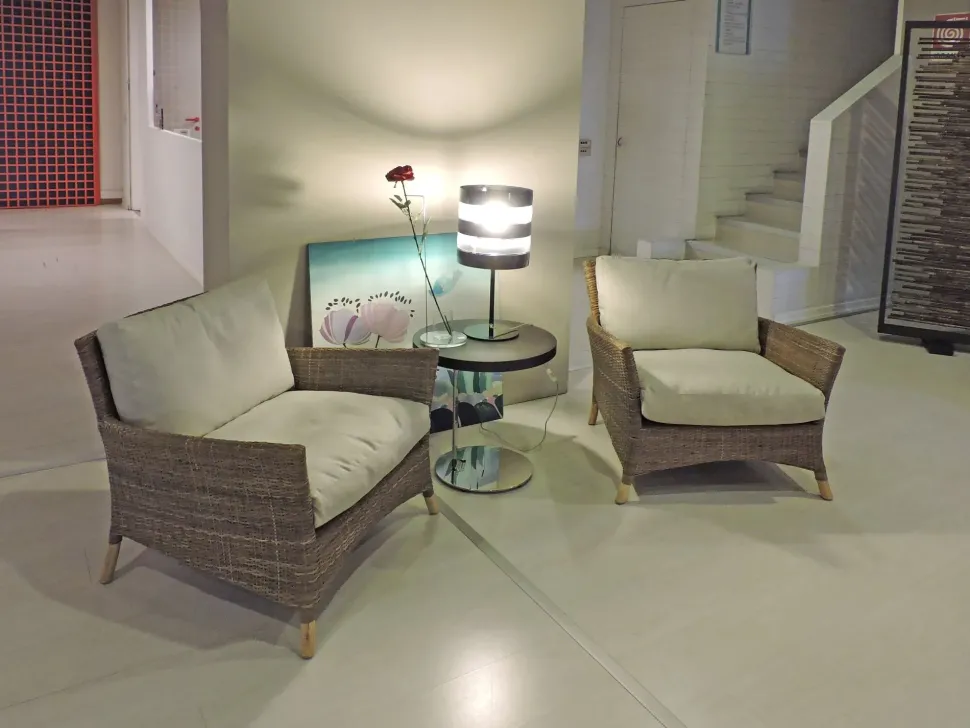 Poltrona modello Luanda Artigianale ad un prezzo imperdibile