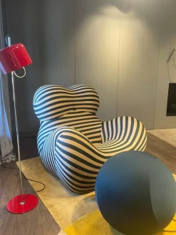 Poltrona Poltrona gaetano pesce up50 B&b italia in Tessuto SCONTATA