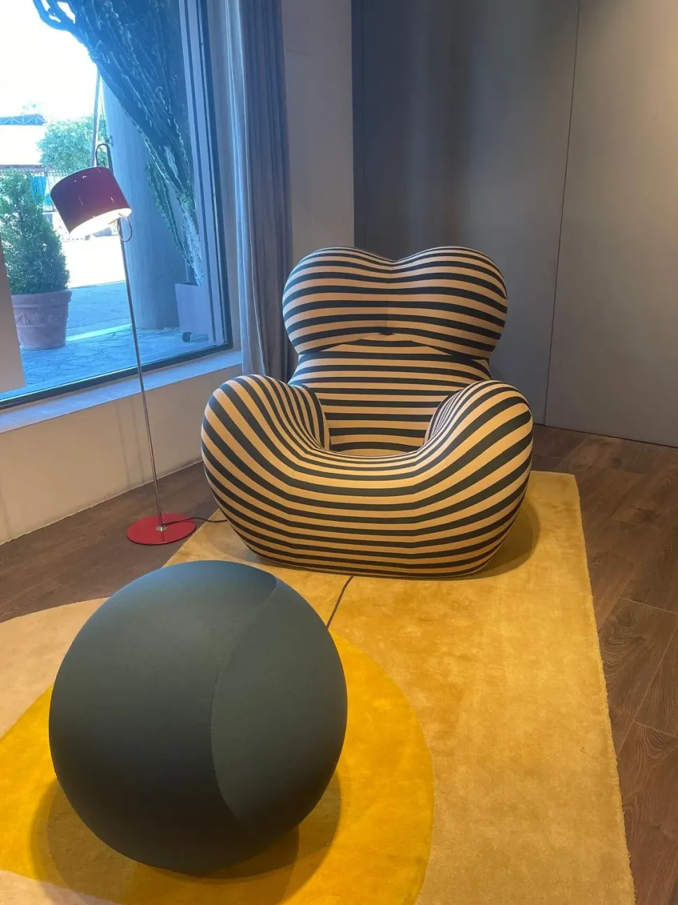 Poltrona Poltrona gaetano pesce up50 B&b italia in Tessuto SCONTATA