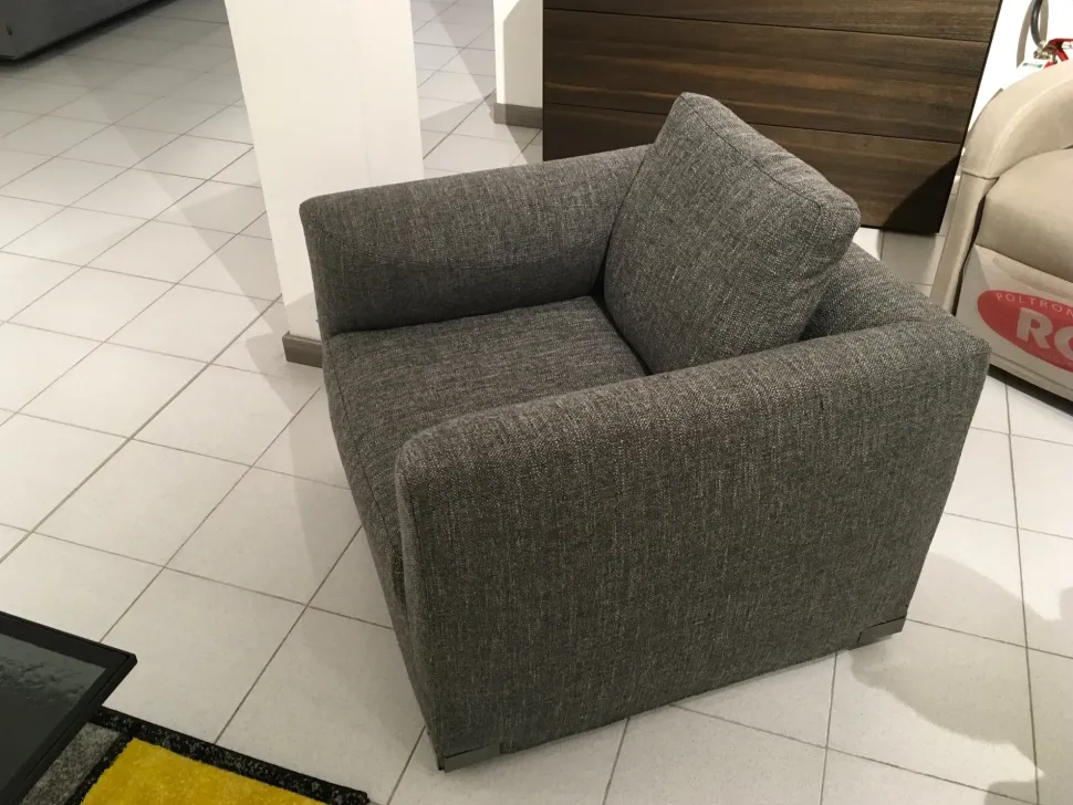 Poltroncina Brando marac Con seduta fissa a marchio Artigianale in Offerta Outlet