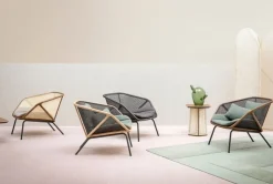 Poltroncina Colony Con seduta fissa Miniforms con forte sconto