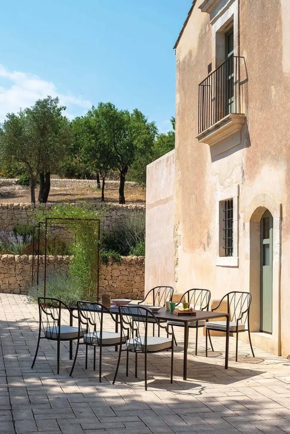 Poltroncina Como Con seduta fissa Emu con forte sconto