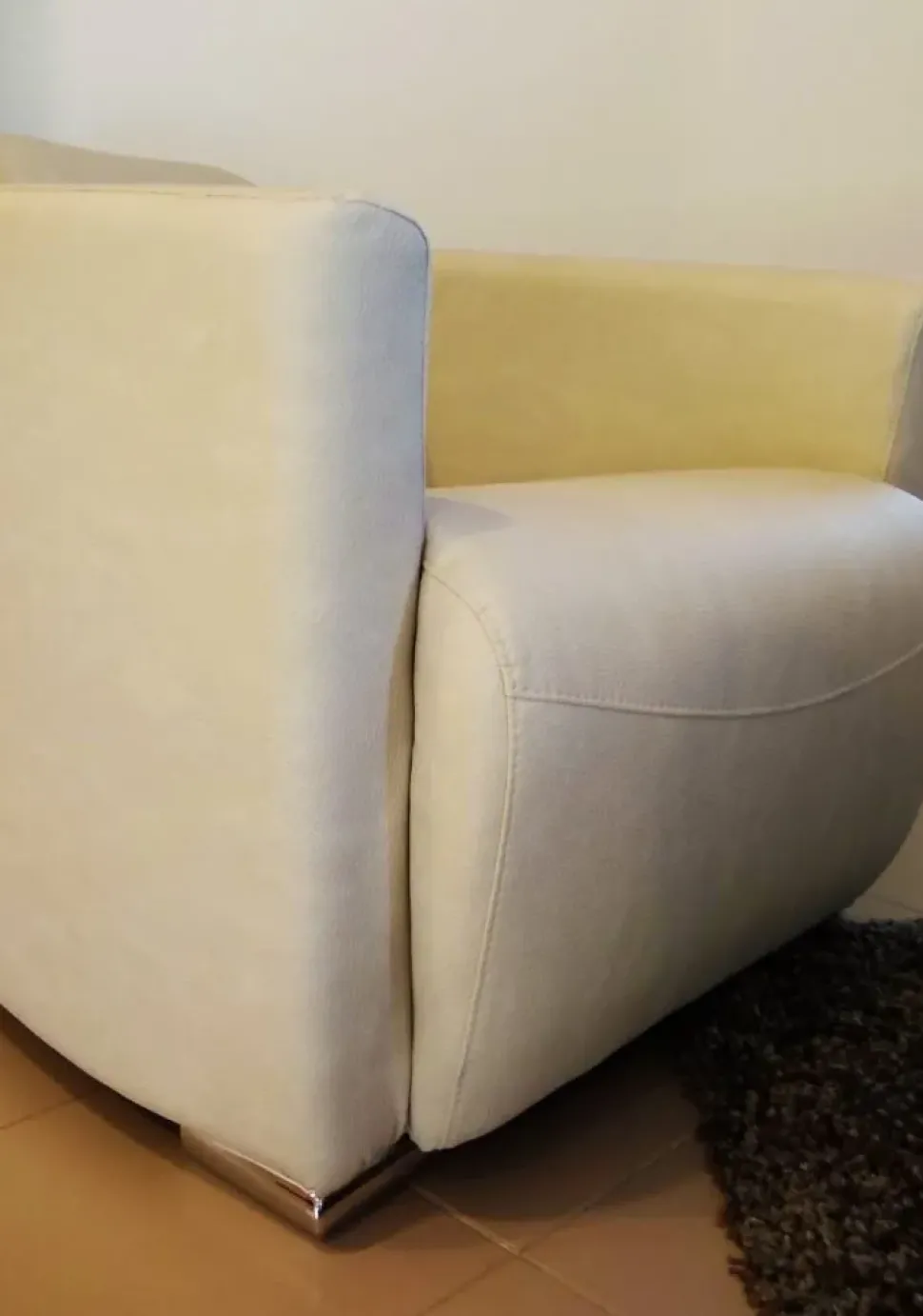 Poltroncina in stile design modello Carmen Artigianale a prezzo scontato