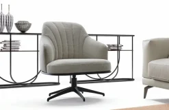 Poltroncina modello Arno Artigianale in Tessuto a prezzo scontato