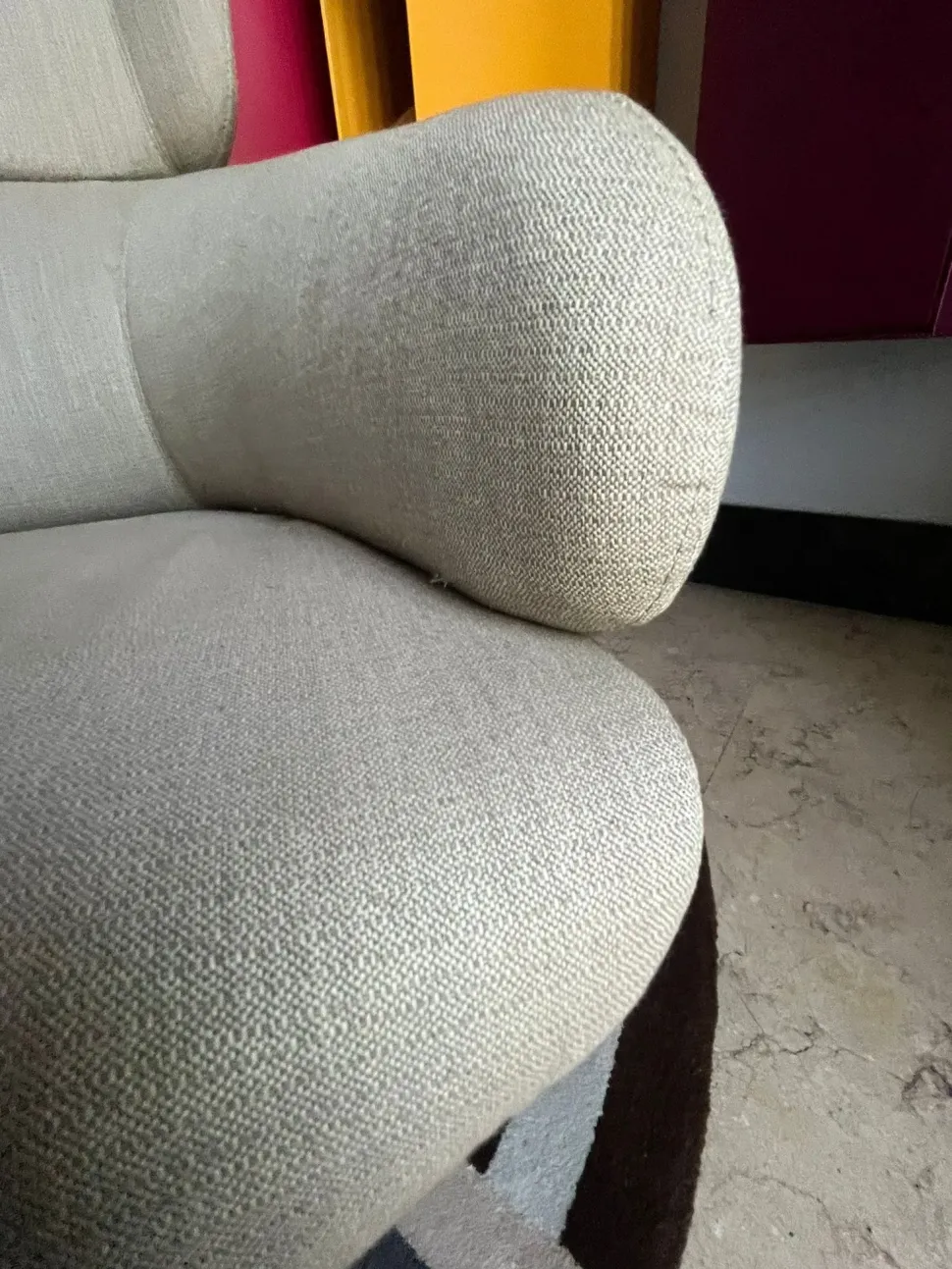 Poltroncina modello Cut swivel Ditre italia in Tessuto a prezzo Outlet