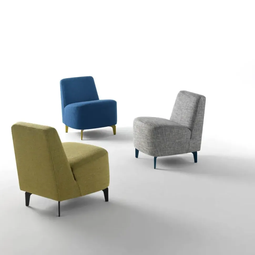 Poltroncina modello Dory Artigianale in Tessuto in Offerta Outlet