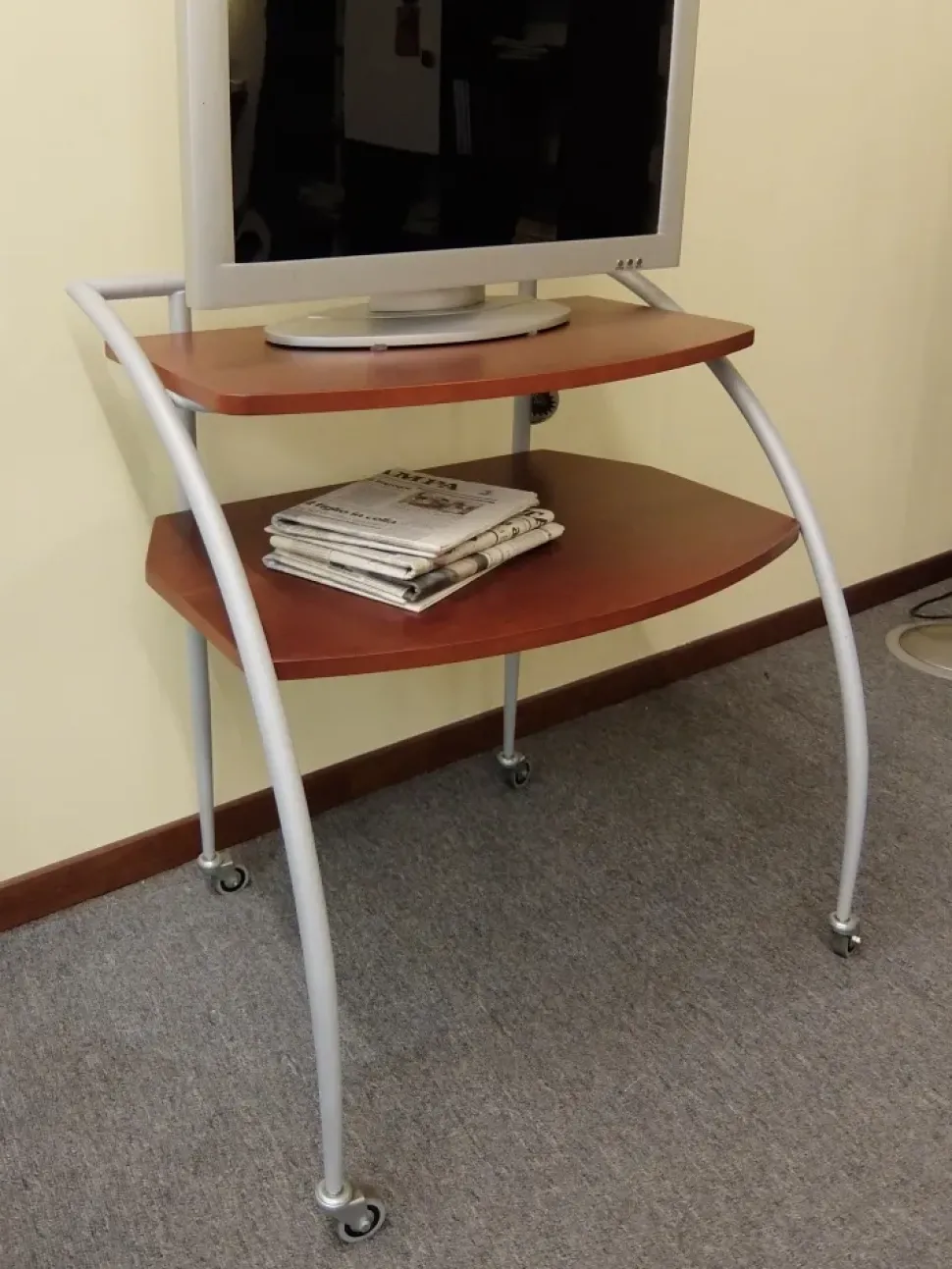 Porta tv Artigianale Alluminio OFFERTA OUTLET