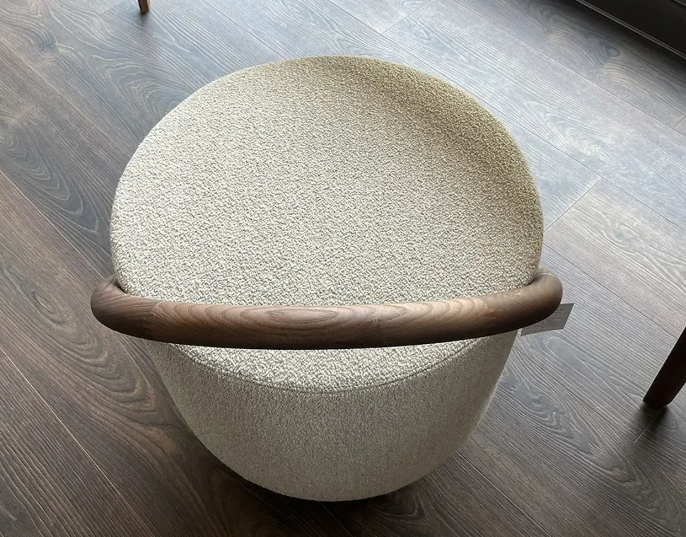 Pouf modello Smile design Porada a PREZZI OUTLET