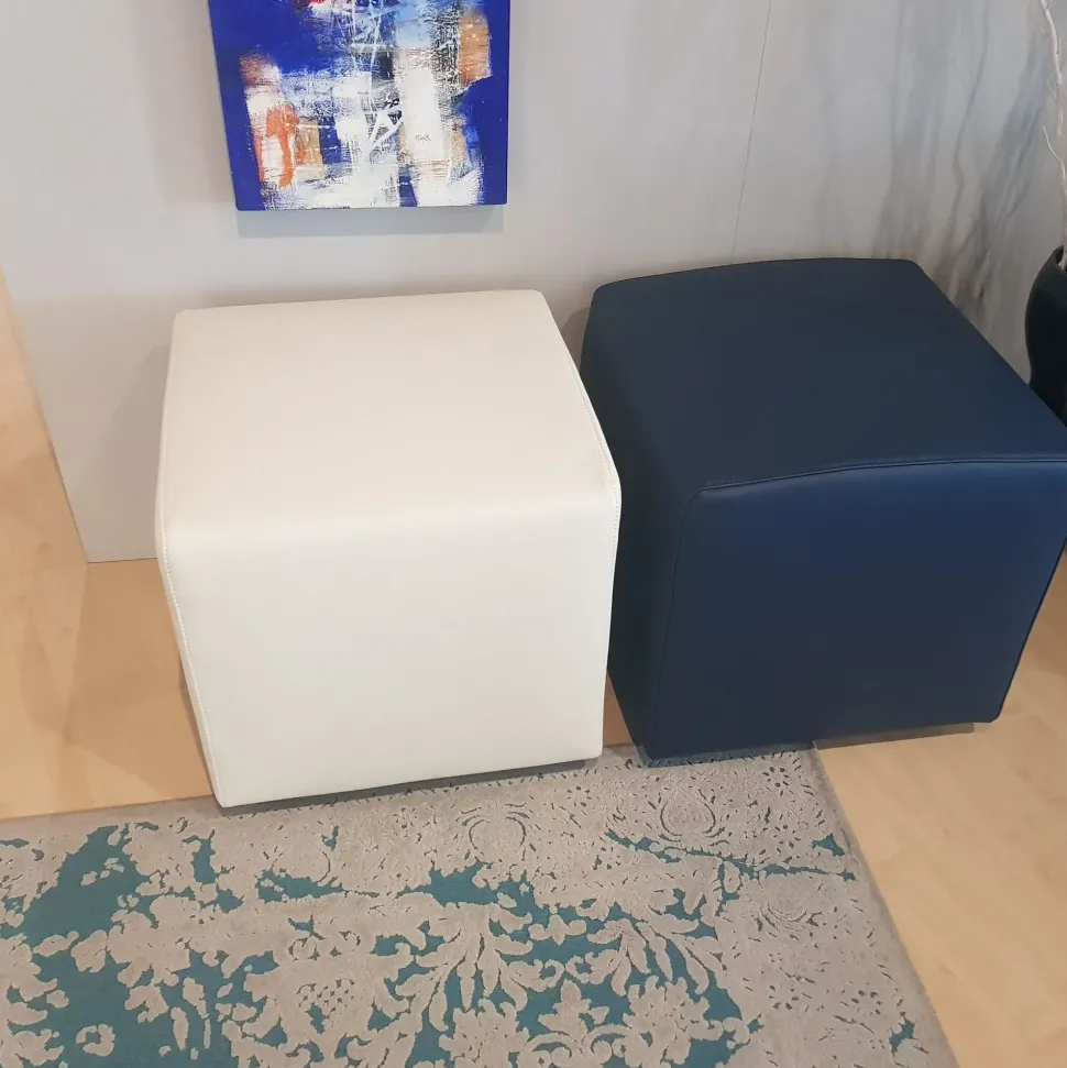 Pouf senza letto Pouff quadro Artigianale a prezzi convenienti