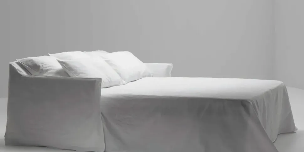 Richiedi il prezzo del Divano letto Ghost 15 Gervasoni! Ideale per l'architetto.