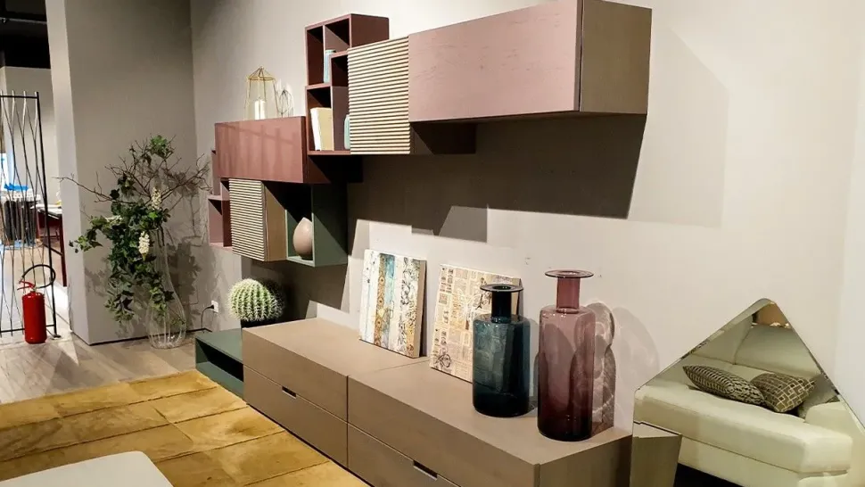 Richiedi il prezzo della parete attrezzata Living collection zero 16 di Devina nais