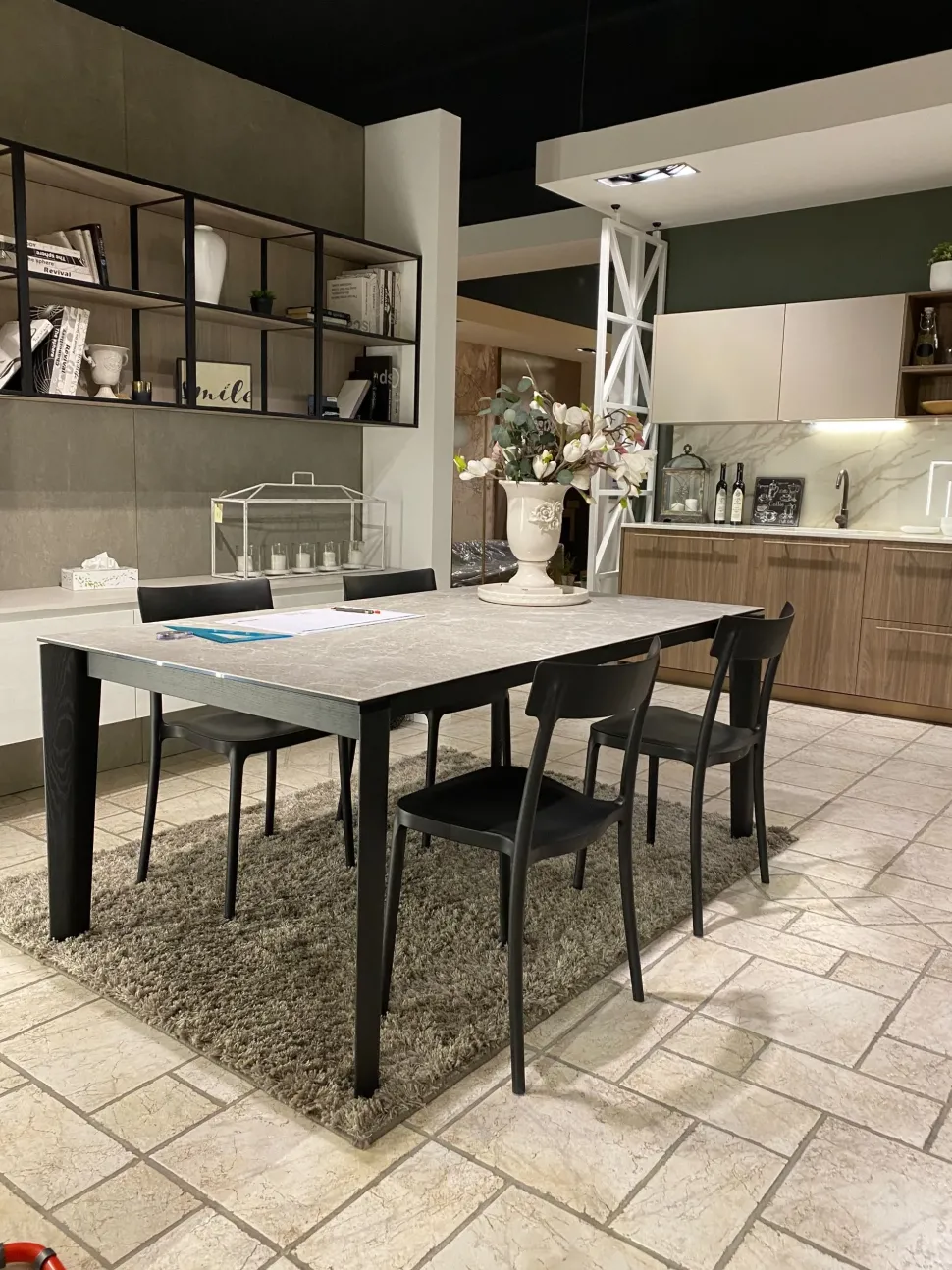 Richiedi ora il prezzo riservato del tavolo Tavolo band Connubia