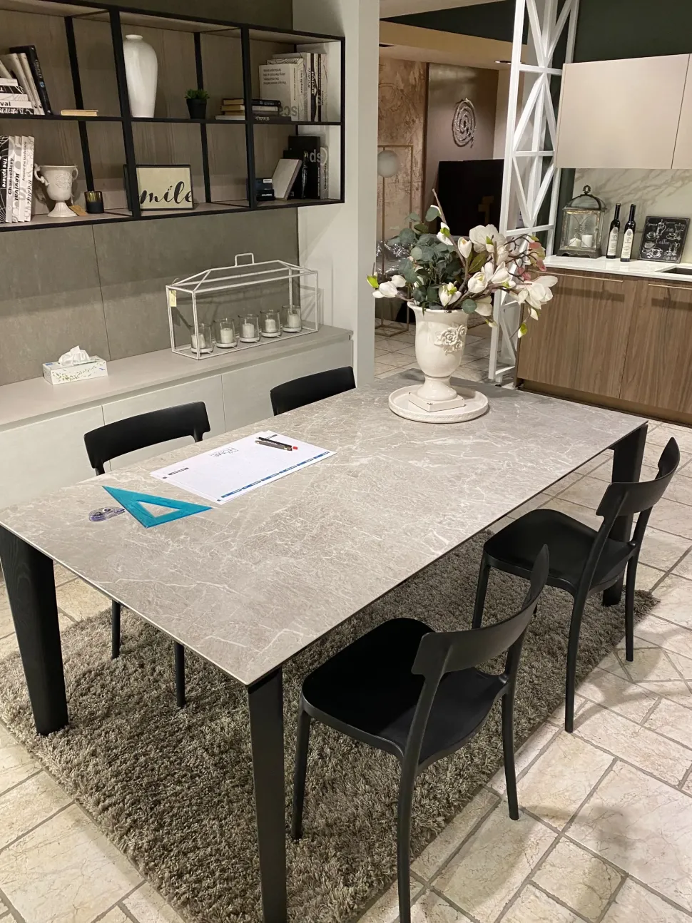 Richiedi ora il prezzo riservato del tavolo Tavolo band Connubia