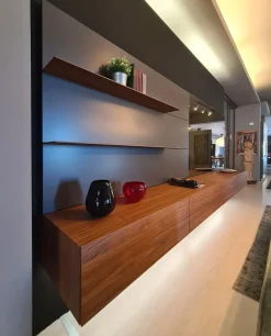 Scopri il prezzo della parete attrezzata Modulart di Presotto