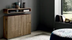 Scopri la consolle Consolle impiallacciata  mod italia Md work a prezzi outlet