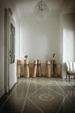 Scopri la consolle Venice Riva 1920 in offerta