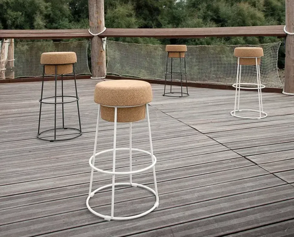 Sedia Bouchon da cucina realizzata in metallo scontata del 30%