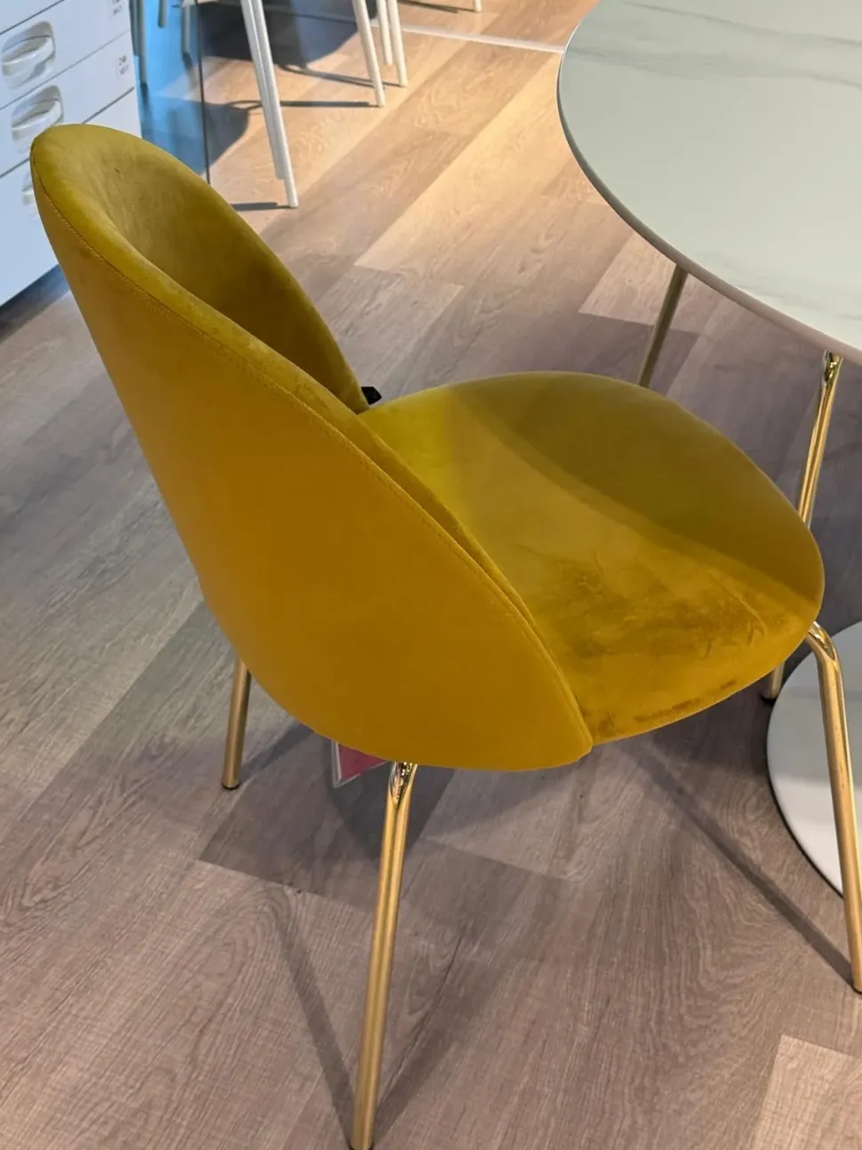 Sedia con schienale basso Smile di Abitare interior a prezzo scontato