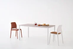 Sedia con schienale medio Tipa imbottita di Pointhouse in Offerta Outlet