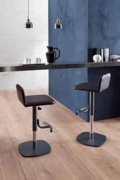 Sedia da soggiorno Cooper Ozzio in Offerta Outlet