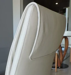 Sedia da soggiorno Kumari ap Artigianale a prezzo scontato