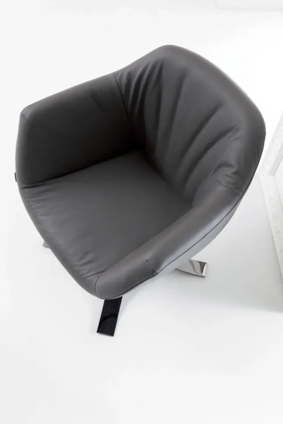 Sedia da soggiorno Nigel Ozzio a prezzo scontato