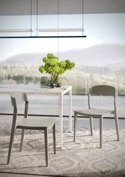 Sedia fissa Mira di Ingenia a prezzo ribassato