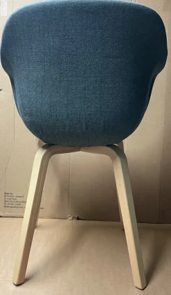 Sedia fissa Sedia substance con tessuto magis di Magis a prezzo scontato