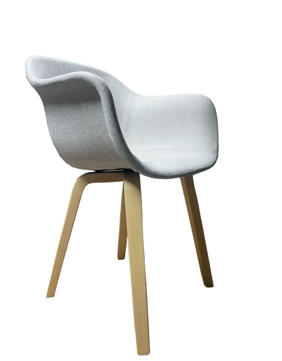 Sedia fissa Sedia substance con tessuto magis di Magis a prezzo scontato