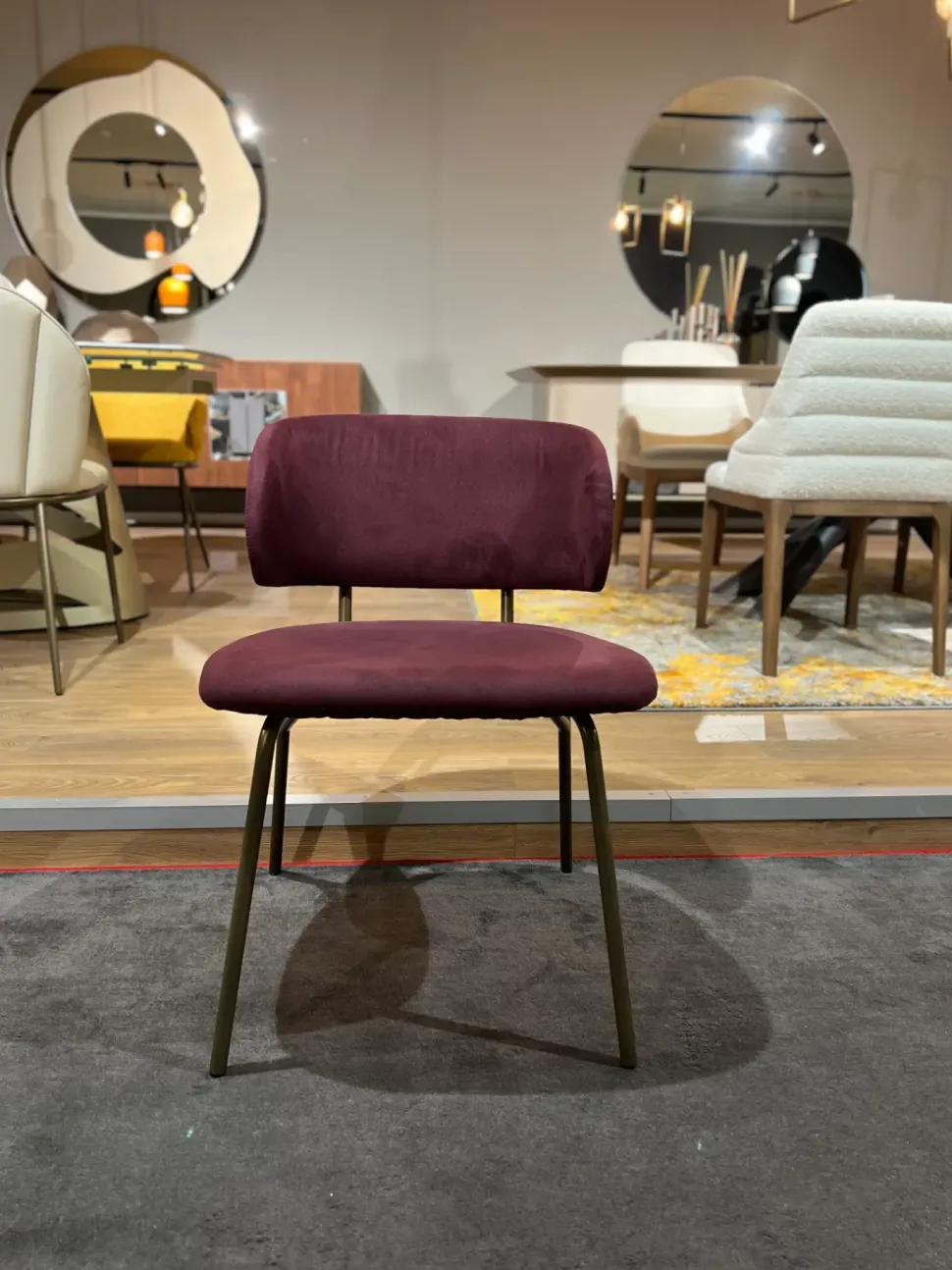 Sedia Futura da cucina realizzata in tessuto scontata del 70%