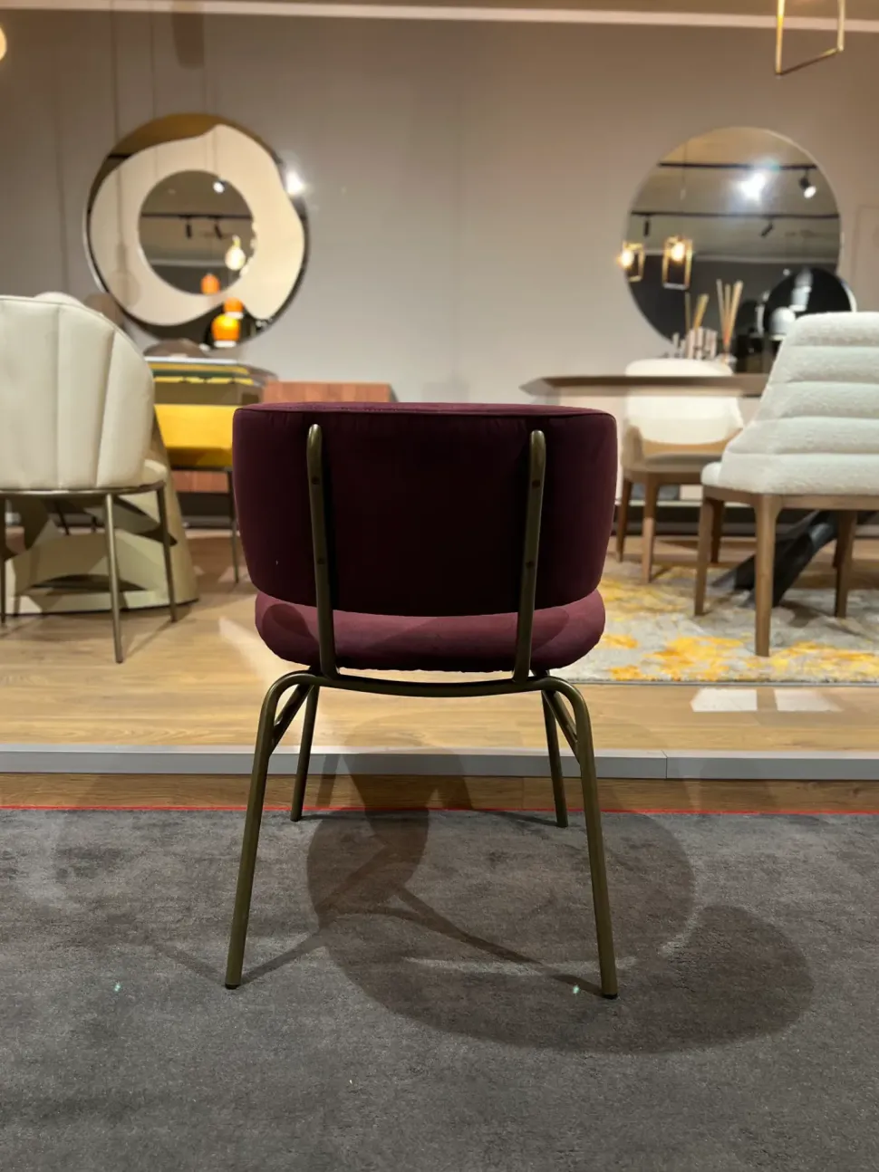 Sedia Futura da cucina realizzata in tessuto scontata del 70%