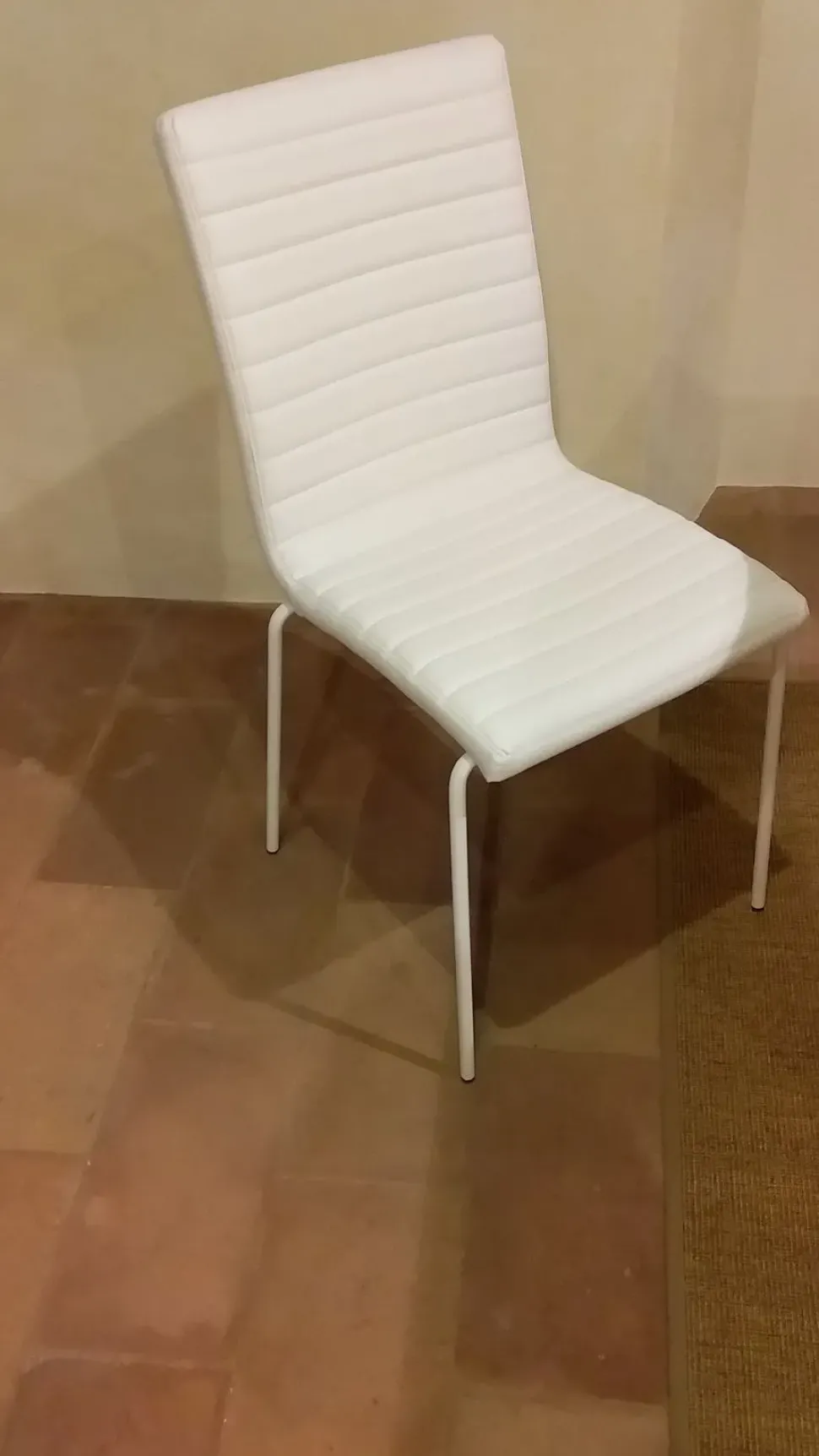 Sedia Hold-s Sedie brianza con uno sconto vantaggioso