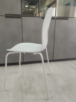 Sedia impilabile 6 sedie hole tonin casa pronta consegna di Tonin casa a prezzo ribassato