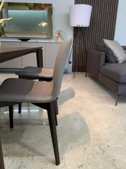 Sedia in ecopelle senza braccioli Charlotte scontata