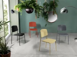 Sedia Mars da cucina realizzata in plastica scontata del 30%